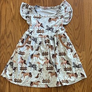 Girls' Horse Print Flutter Sleeve Dress - White & Brown
